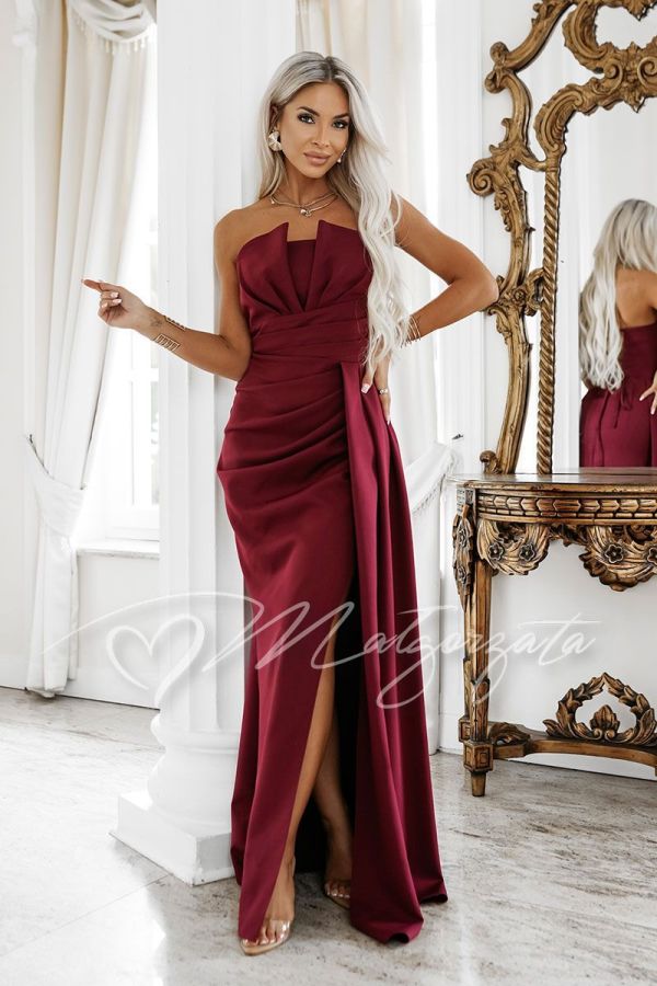 Burgundy strappy maxi dress with a slit and a tie at the back – Savana